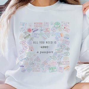 Passport Stamps Sweatshirt Travel Lover Sweater Wanderlust Crewneck Vintage Traveler Top Traveler Gifts Flight Attendant Gift Travel Sweater