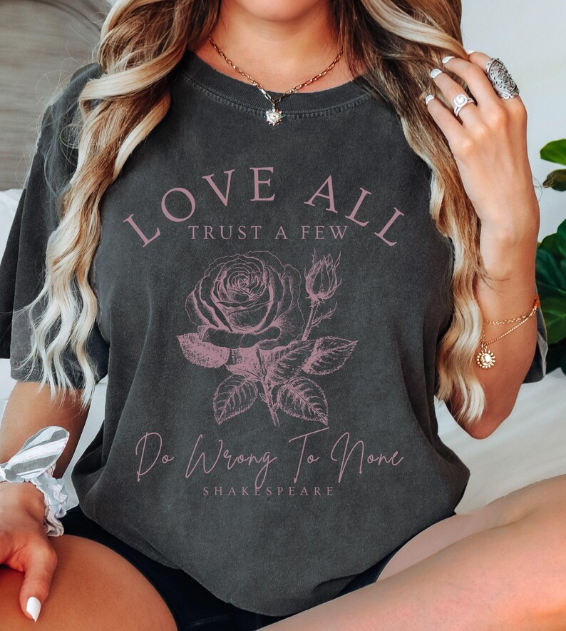 Shakespeare Shirt Dark Academia Clothing Literary Gift Bookcore Shirt Light Academia Clothes Gothic Clothing Bookish Shirt Grandpacore Shirt Pepper