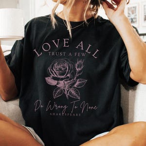 Shakespeare Shirt Dark Academia Clothing Literary Gift Bookcore Shirt Light Academia Clothes Gothic Clothing Bookish Shirt Grandpacore Shirt Black