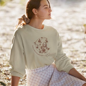 Shakespeare Sweatshirt Literary Crewneck Shakespeare Quote Dark Academia Clothes Shakespeare Sweater Poet Shirt Theatre Gifts Bookish Things