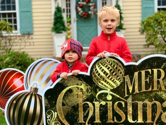 Large christmas clearance ornaments for yard