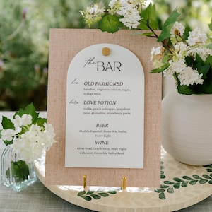 Enseigne de menu de bar en acrylique pour mariage, Enseigne de menu de bar à cocktails signature, Boissons pour lui et pour elle, Enseigne d'arche pour cocktail de réception de mariage, Enseigne de bar personnalisée