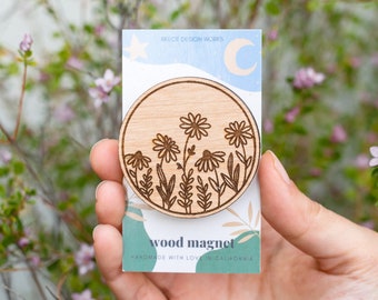 Wildflower Wood Magnet, Floral Wood Magnet, Flower Magnet, Fridge Magnet, , Nature Gift, Eco Friendly Gift, Office Decor, Stocking Stuffer