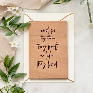 Samen bouwden ze een leven waar ze van hielden houten kaart, Valentijnsdag kaart, houten jubileumkaart, Valentijnskaart voor vrouw, kerstcadeau