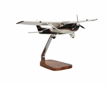 Cessna 182 Skylane Clear Canopy Large Mahogany Model
