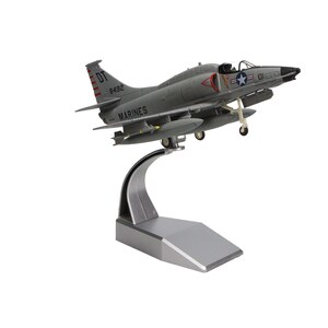 McDonnell Douglas A-4M Skyhawk 1/72 Diecast Aircraft Model