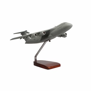 Lockheed C-5A/B Galaxy (Grey) Large Mahogany Model