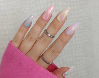 Press on Nails, dégradé de tourbillon pastel, Almond Coffin, Long Short, UK False Nails, Rose bleu violet, Printemps, arc-en-ciel abstrait, luxe, vague