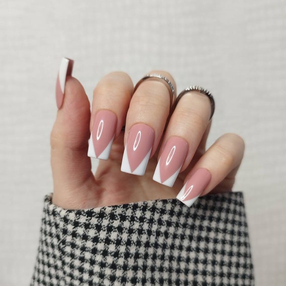 Nude hotsell french nails