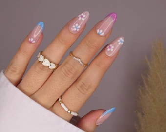 Press on Nails, blue pink daisy, flower pastel french Tip,  Almond Coffin, pastel flower floral, long short, false glue nails, UK Gift