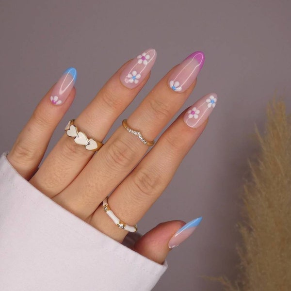 Press on Nails, blue pink daisy, flower pastel french Tip,  Almond Coffin, pastel flower floral, long short, false glue nails, UK Gift