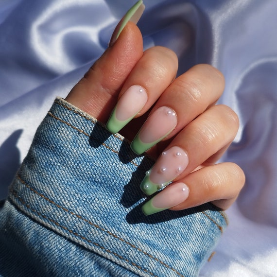 https://i.etsystatic.com/23461252/r/il/9b3252/5255596100/il_570xN.5255596100_nuth.jpg