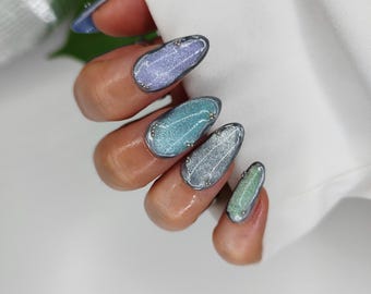 Cat Eye Press on Nails, Silver Chrome Blue Purple Green Glitter False Nail
