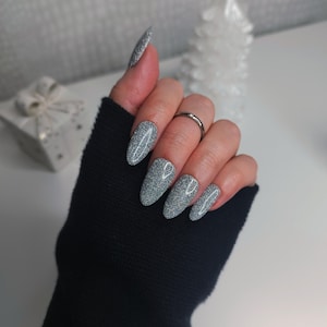 Press on Nails, Christmas Silver Reflective Glitter, Almond Square Coffin Oval Stiletto Luxury, UK Fake False Nails Set, Christmas Winter
