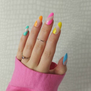 Press on Nails, Rainbow Swirl, Almond Coffin Stiletto Square, Long Short Gloss Matt, Bright