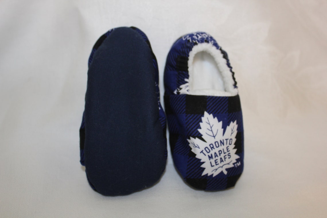 Toronto Maple Leaf Adult Youth and Baby Shoes / Slippers | Etsy