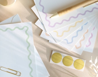 Set of 6 pastel wavy correspondence notecards paper cards, envelopes and gold seals set.