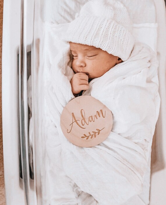 Pastille De Bois Personnalisee Pour Annonce De Naissance Bebe Etsy