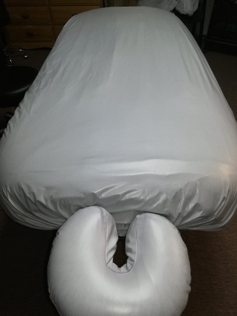 PUL Polyurethane Laminate Waterproof Sanitary PPE Fitted Massage Table