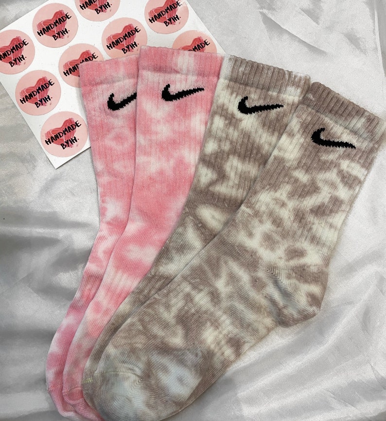 womens nike neutral socks