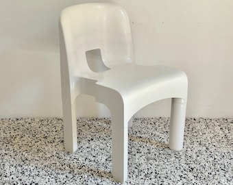 Universale Chair in White by Joe Colombo for Kartell | Italian Space Age | 1960s