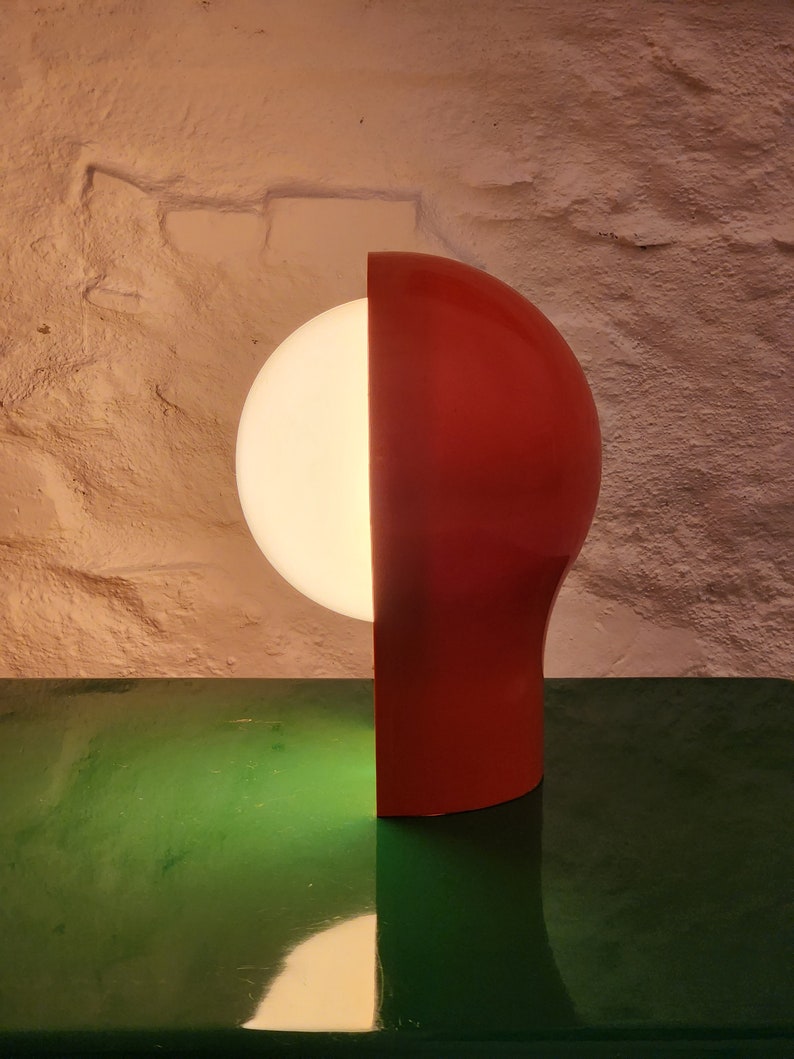Telegono Plastic Table Lamp in Orange by Vico Magistretti for Artemide small Italian Space Age 1960s image 6