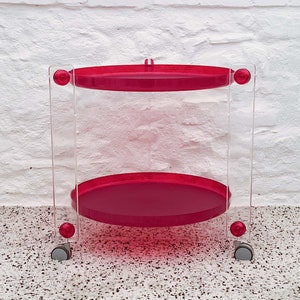 Barwagen drankentrolleytafel in rood en helder van Luigi Massoni voor Guzzini | Italiaans ruimtetijdperk | Postmodern | Jaren 70