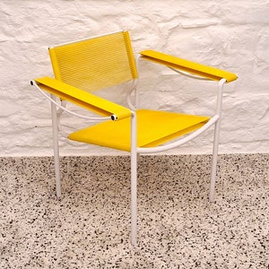 Spaghetti 109 Armchair Chair in Yellow by Giandomenico Belotti for Alias | Italian Postmodern | 1980s
