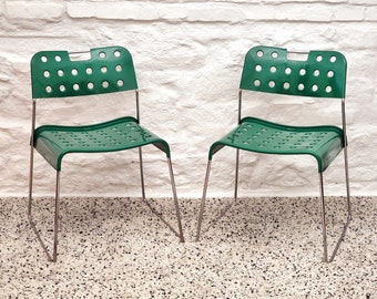 Omstak Chair in Green by Rodney Kinsman for Bieffeplast | Italian Postmodern | 1970s (2 Available)