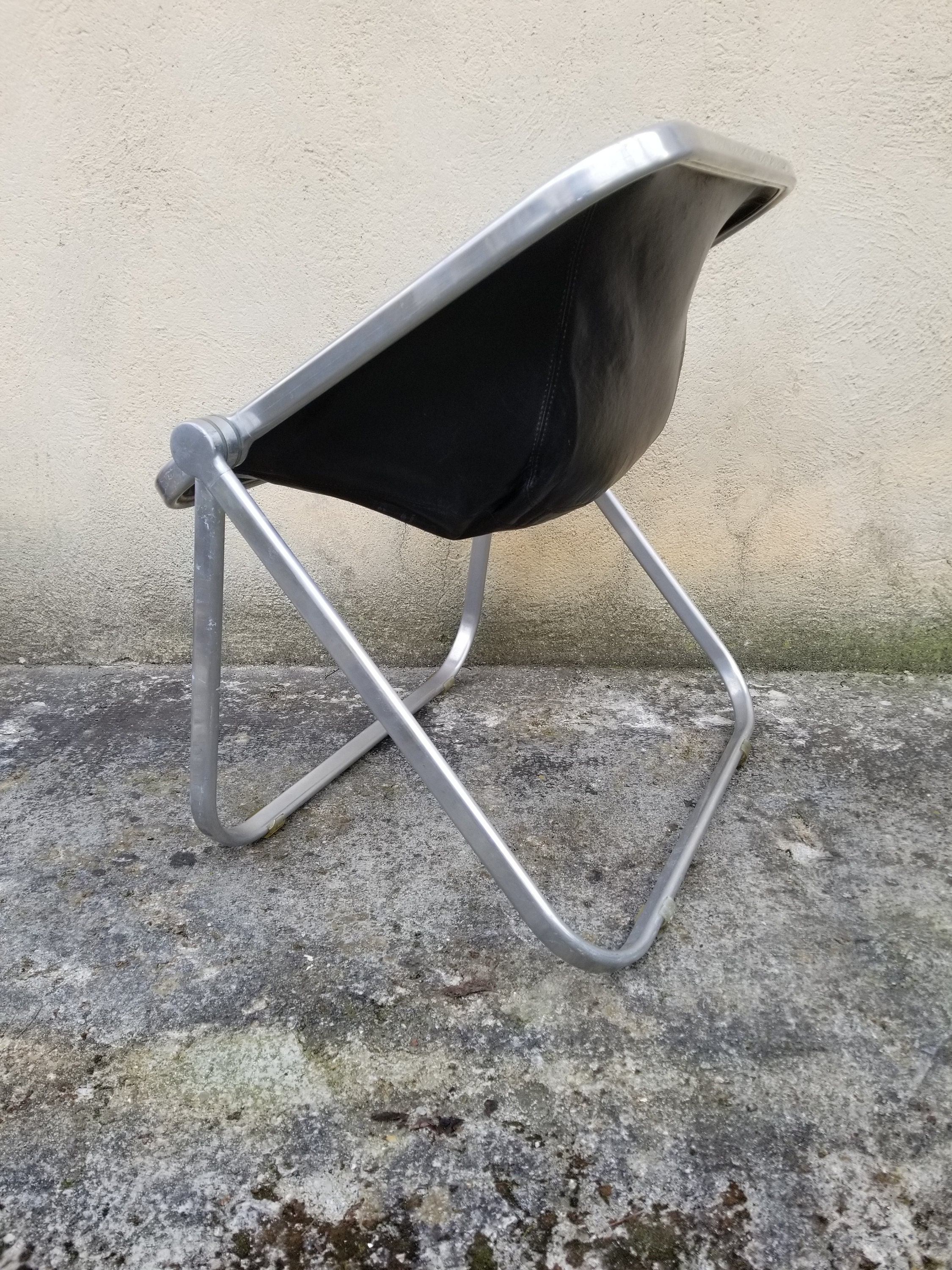 希少オリジナル CASTELLI PLONA Giancarlo Piretti PLONA CHAIR Giancarlo Piretti — archive — Modest Furniture
