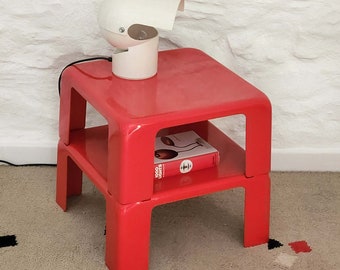 Gatti Nesting Fiberglass Tables in Red by Mario Bellini for C&B Italia | Italian Space Age | 1960s