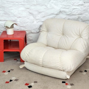 Sillón Nuvolone en bouclé de Rino Maturi para Mimo Leone / Era espacial italiana / Años 70