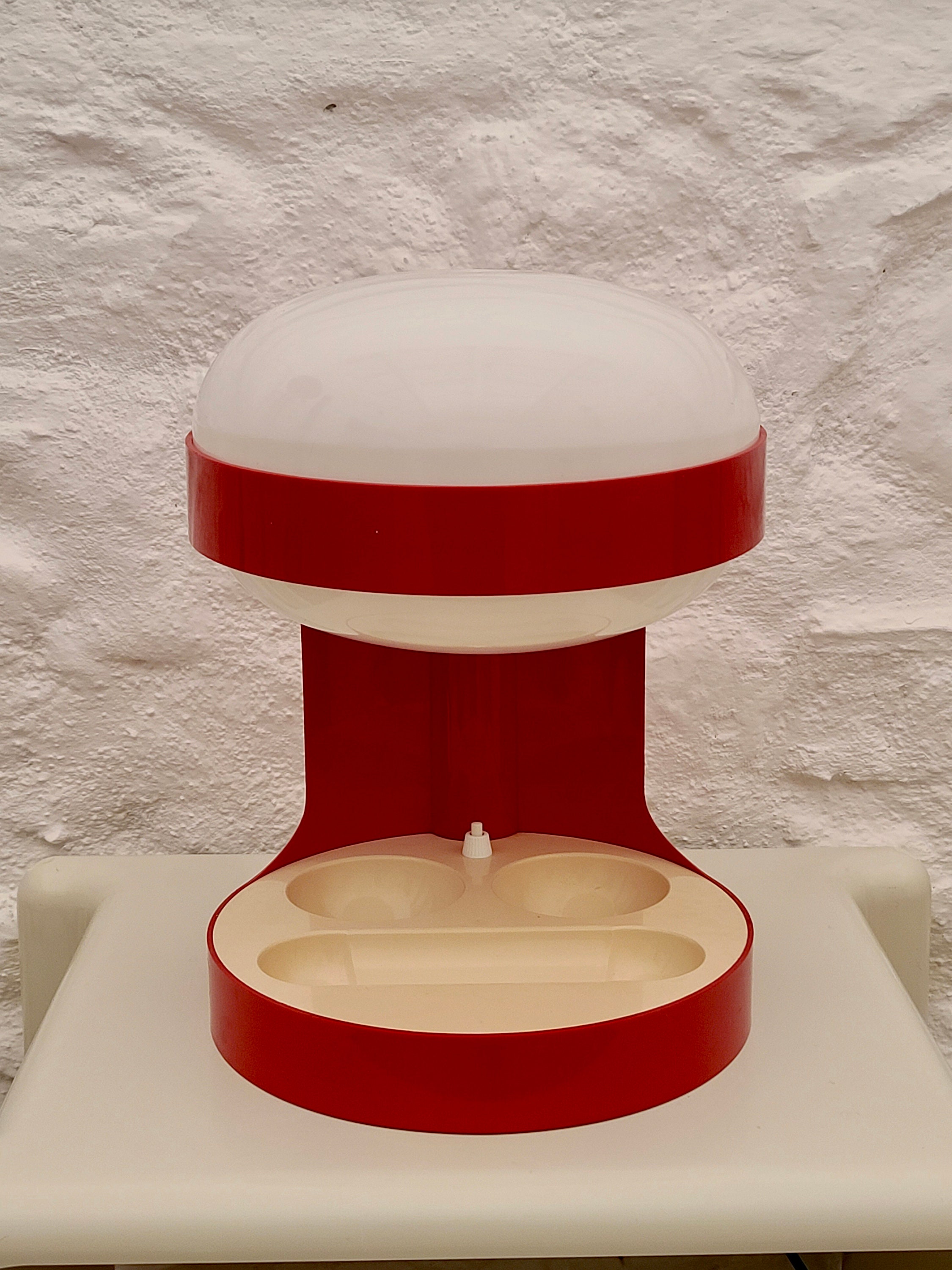 KD29 Plastic Table Lamp in Red by Joe Colombo for Kartell KD29 Plastic Table Lamp in Red by Joe Colombo for Kartell