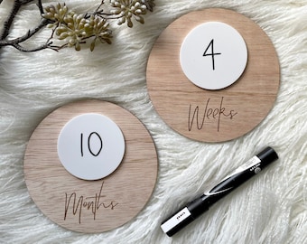 Milestone Discs | Milestone Cards | Baby Announcement | Laser Engraved | Newborn Baby Gift | Baby Shower Gift | Week + Month | Disks