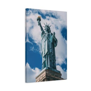 Canvas Wall Art, Statue of Liberty Canvas Print, NYC Wall Decor, New York City Landscape Print, Minimalist Art, NYC Gift, Wall Art NYC