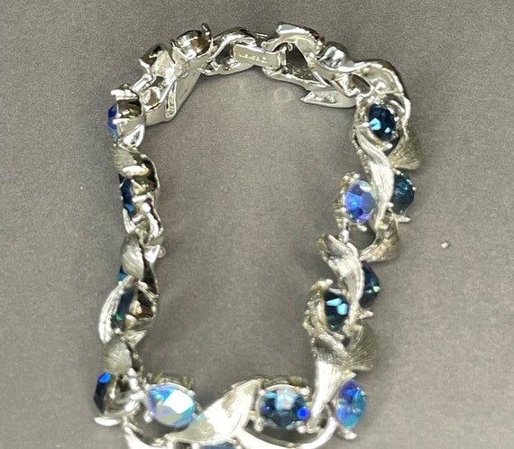 Lisner Signature Leaf Blue Rhinestone bracelet, s… - image 2