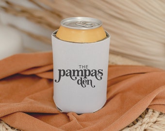 Drink Holder Mockup / Drink Sleeve Mockup / Drink Accessory Mockup / Can Cooler Mockup / Can Insulator Mockup