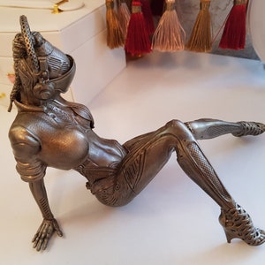 Anticipation CYBERPUNK sculpture. Collectibles. Cyberpunk Figurine. Resin sculpture.
