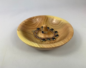 Ring dish, Jewellery Bowl, Wooden ring bowl, gift for mom