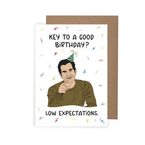 Tarjeta de cumpleaños con temática de Modern Family, tarjeta de cumpleaños de Phil Dunphy, tarjeta de cumpleaños de Low Expectations, tarjeta A6 con temática de TV para amantes de Modern Family.