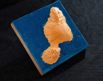 Maui Wooden 3D Topographic Map: Epoxy Resin Island Art
