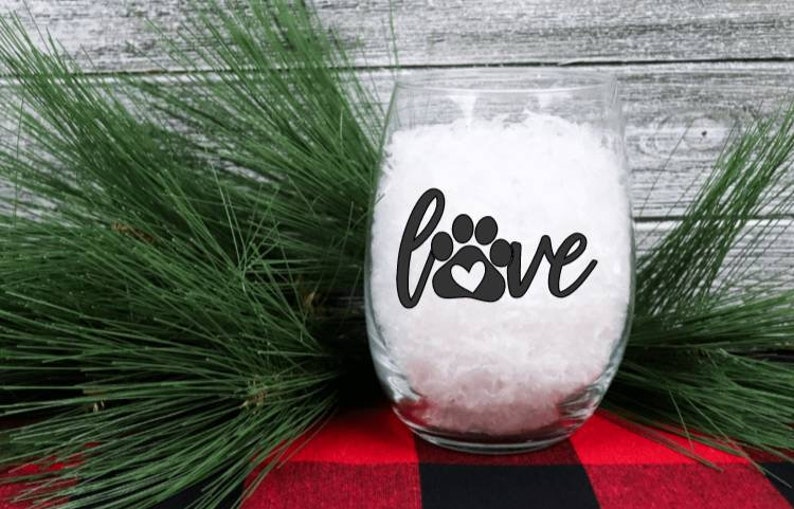 Paw print love wine glass