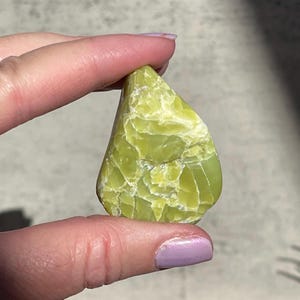 Large Tumbled Noble Serpentine, polished Serpentine, Big Healerite Tumbled Stone , Healing Crystals, Chakra Crystals