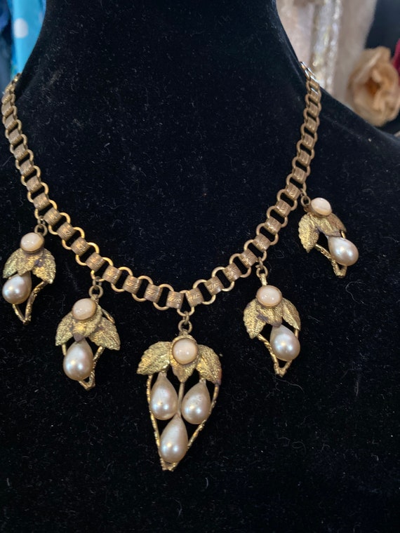 Antique Miriam Haskell pearl and brass necklace - image 5