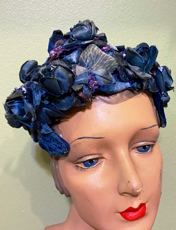 Vintage Blue floral vintage 40s fascinator hat - image 1