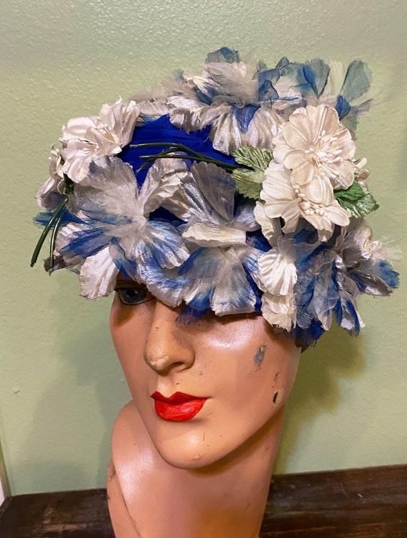 50s vintage blue and white floral chiffon hat