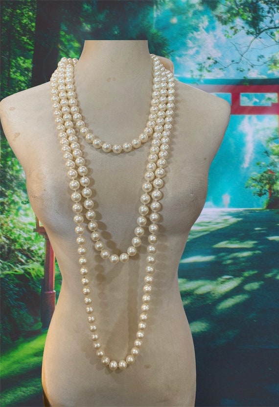 Vintage Long Pearls Necklace xtra Large Triple Str