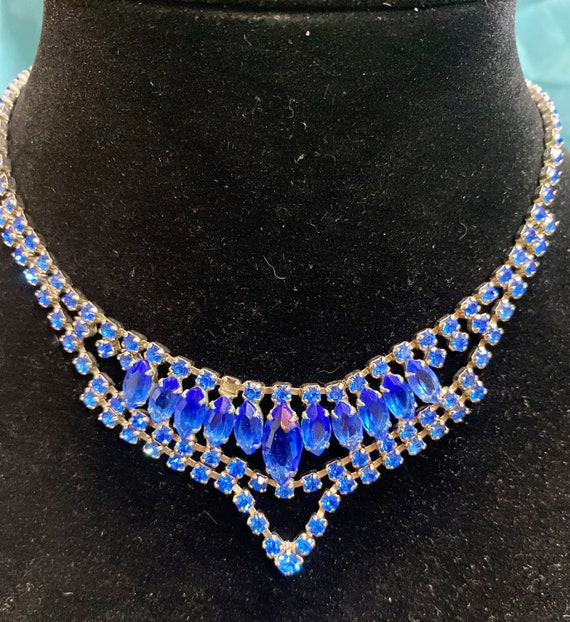 Vintage 50s Sapphire Blue Vintage 50s Necklace Dec