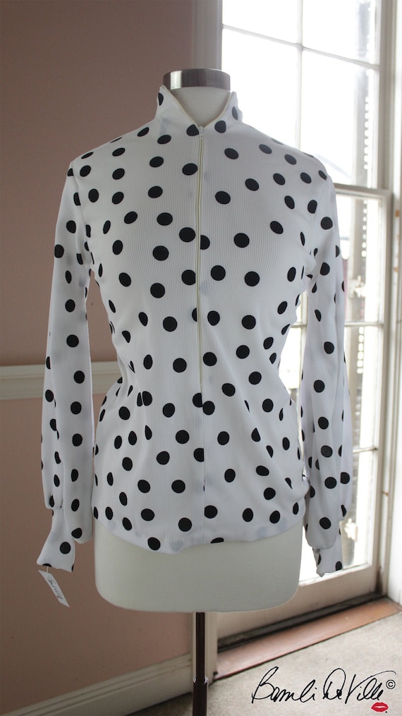 Mod 60s Polyester Mock Turtleneck Zipper Top