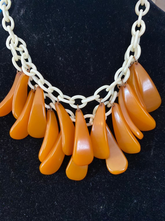 Vintage Deco Bakelite necklace - image 3